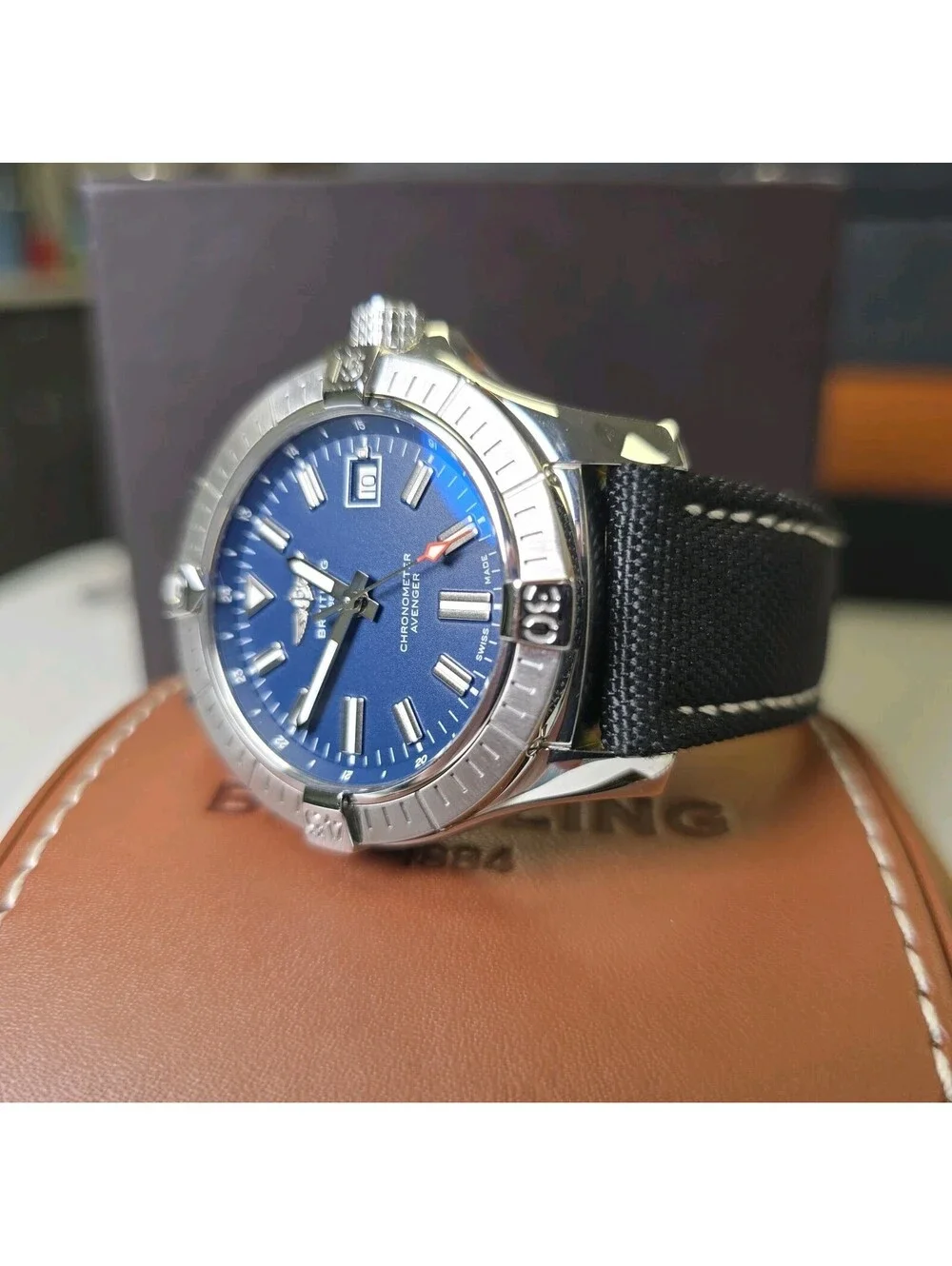 Breitling Avenger Automatic 43 Blue A17318101C1X1 Box, Booklet and Card. MINT